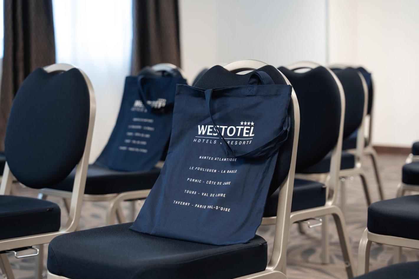 Westotel Taverny - Paris Val-D'Oise Eksteriør billede